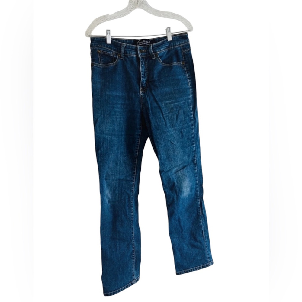 Gloria Vanderbilt jeans